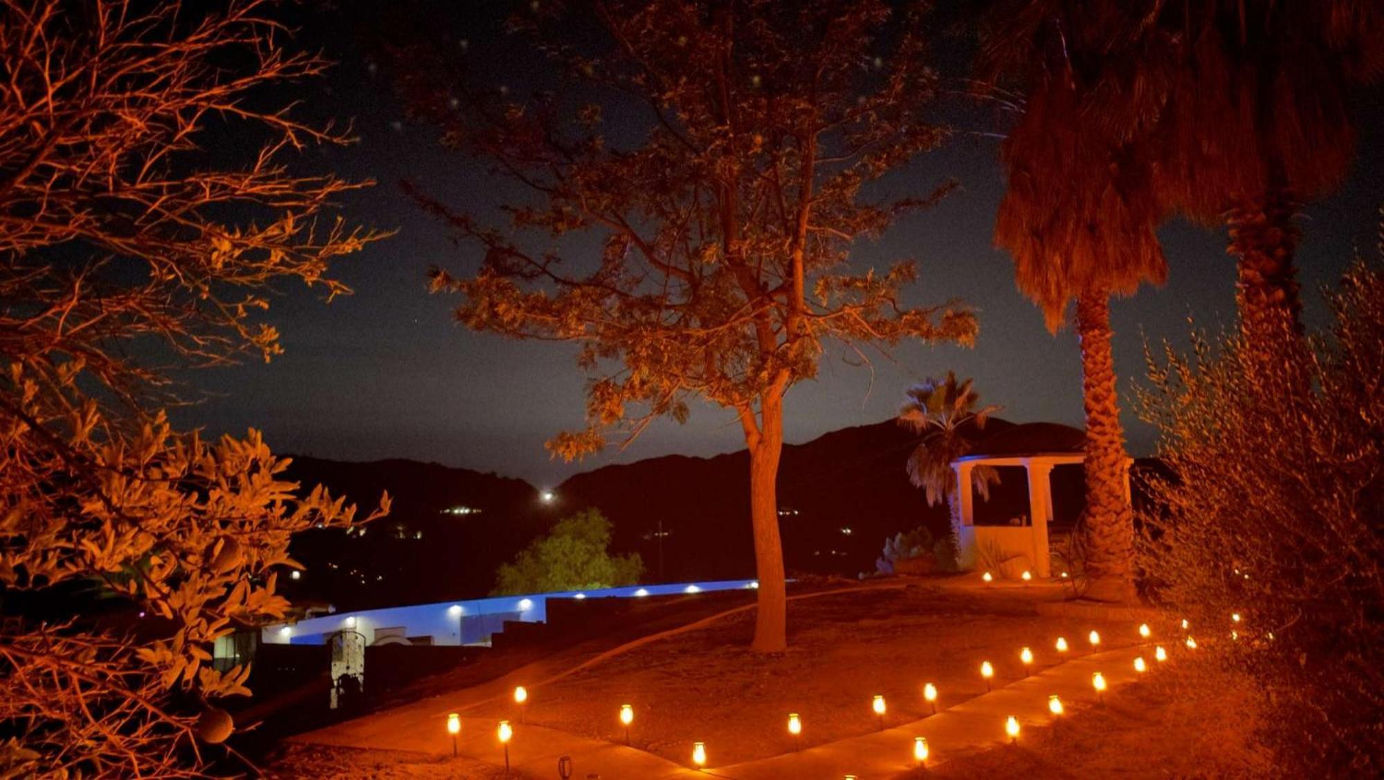 Private Home On 10 Acres - Heated Salt Pool & Jacuzzi, Mountain & City Views, Horseshoes, Basketball, Bbq, Golf Putting, Foosball, Croquet, Bose Stereo, White Cotton Bedding - Hilltop Hacienda, Pool Heat Optional Jamul Exteriör bild