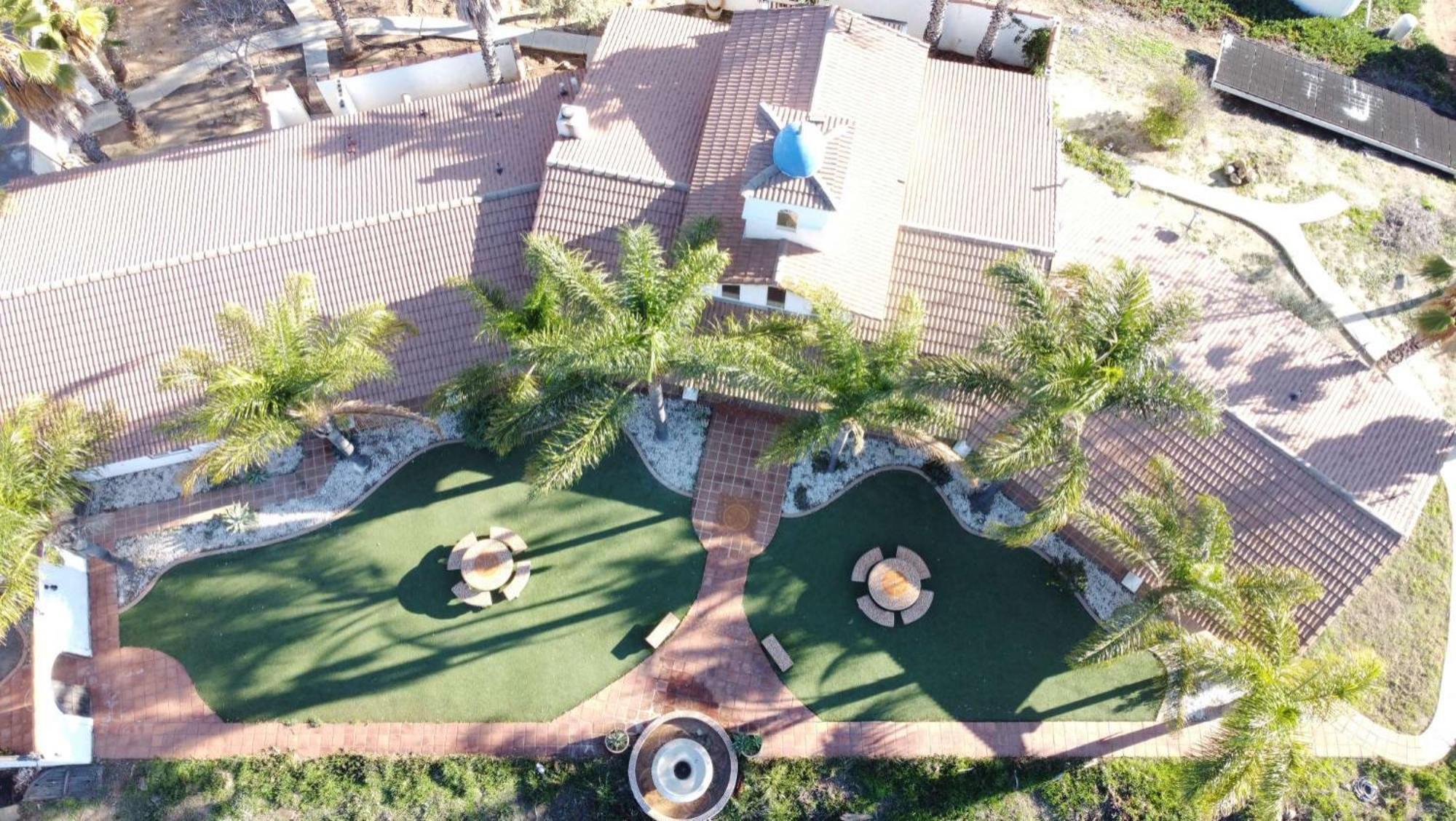 Private Home On 10 Acres - Heated Salt Pool & Jacuzzi, Mountain & City Views, Horseshoes, Basketball, Bbq, Golf Putting, Foosball, Croquet, Bose Stereo, White Cotton Bedding - Hilltop Hacienda, Pool Heat Optional Jamul Exteriör bild
