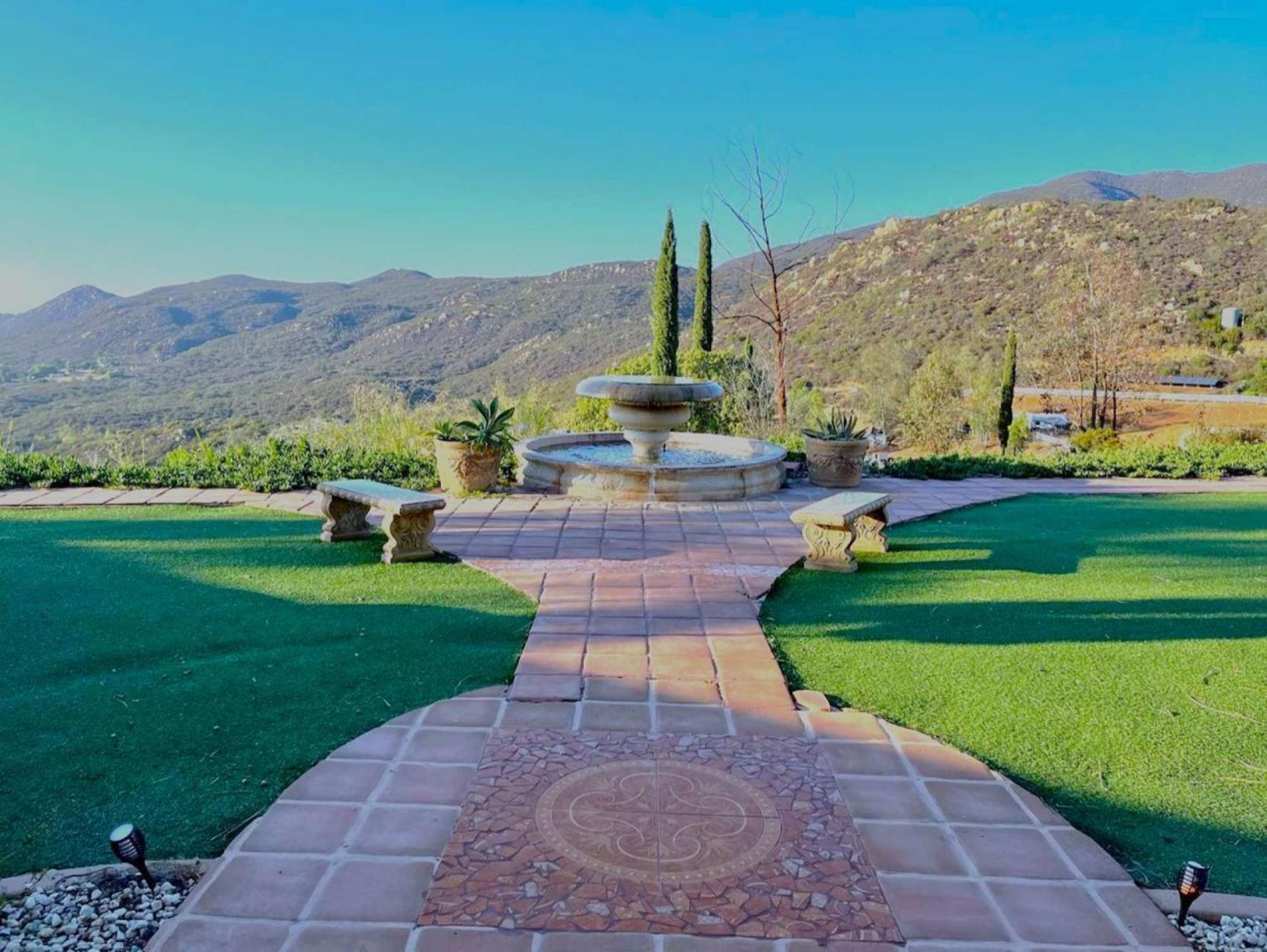 Private Home On 10 Acres - Heated Salt Pool & Jacuzzi, Mountain & City Views, Horseshoes, Basketball, Bbq, Golf Putting, Foosball, Croquet, Bose Stereo, White Cotton Bedding - Hilltop Hacienda, Pool Heat Optional Jamul Exteriör bild