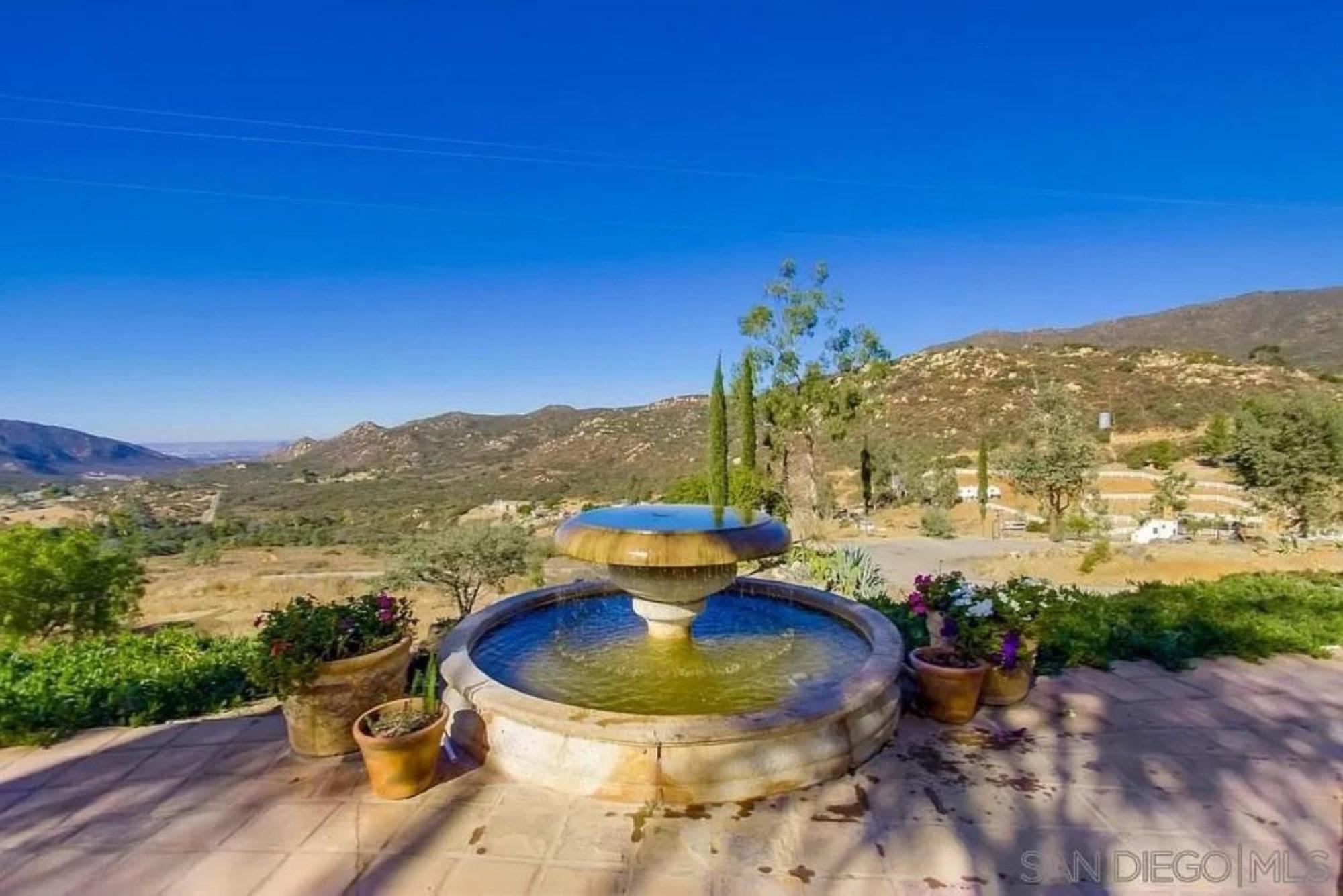 Private Home On 10 Acres - Heated Salt Pool & Jacuzzi, Mountain & City Views, Horseshoes, Basketball, Bbq, Golf Putting, Foosball, Croquet, Bose Stereo, White Cotton Bedding - Hilltop Hacienda, Pool Heat Optional Jamul Exteriör bild